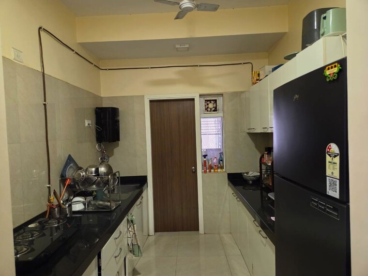 undefined, lnt-crescent-bay-t3 2 Bedroom 1100 Sq.Mt. Apartment In Parel Mumbai 10429156