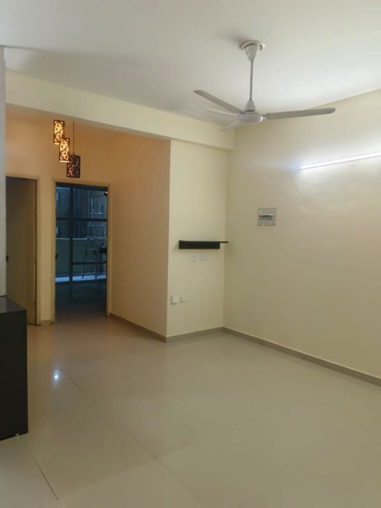 Room, pyramid-square-67a 2 Bedroom 800 Sq.Ft. Apartment In Sector 67 Gurgaon 10431486