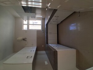 Kitchen in 3.5 BHK Apartment at Emaar Emerald Floors Premier, Sector 65 – for Rent