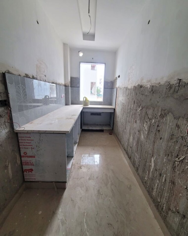 Kitchen, green fields colony 3 Bedroom 1100 Sq.Ft. Builder Floor In Green Fields Colony Faridabad 10431501