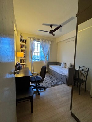 Bedroom in 2 BHK Apartment at DLF Westend Heights New Town, Akshayanagar – for Rent