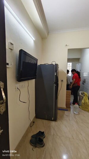 Hall in 2 BHK Apartment at Gaur City 7th Avenue, Sector 4 Greater Noida – for Rent