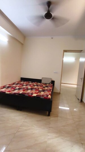 Bedroom in 2 BHK Apartment at Gaur City 7th Avenue, Sector 4 Greater Noida – for Rent