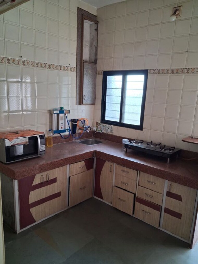 Kitchen, nava vadaj 2 Bedroom 135 Sq.Yd. Apartment In Nava Vadaj Ahmedabad 10431492