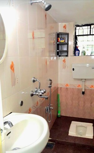 Bathroom in 1 BHK Apartment at Mapusa – for Rent