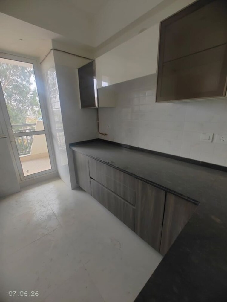 Kitchen, raheja-atharva 3 Bedroom 2200 Sq.Ft. Builder Floor In Sector 109 Gurgaon 10431599