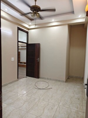 2 BHK Apartment For Sale in Raj Nagar Extension