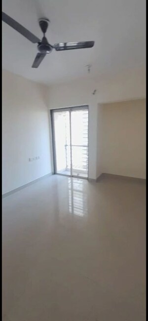 2 BHK Apartment For Sale in DB Parkwoods, Kasarvadavali
