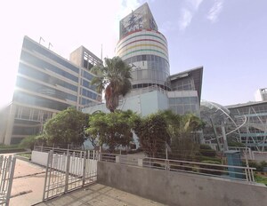  Shop – Exterior View View at Sector 30 - for Sale