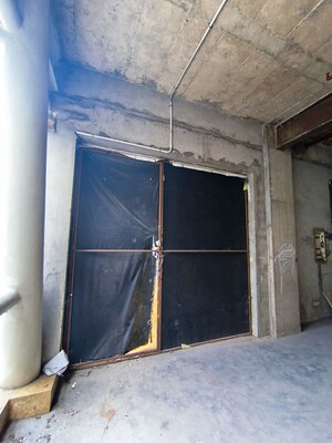  Shop – Exterior View View at Sector 30 - for Sale