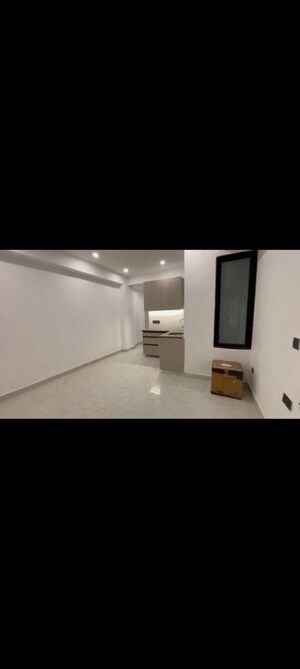 Room in 1 BHK Builder Floor at Mehrauli – for Rent