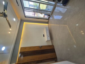 Furnished Amenities in 4 BHK Builder Floor at Sector 85 – for Rent