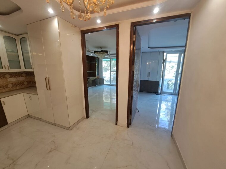 Room, dlf phase i 2 Bedroom 500 Sq.Yd. Apartment In Dlf Phase I Gurgaon 10431739