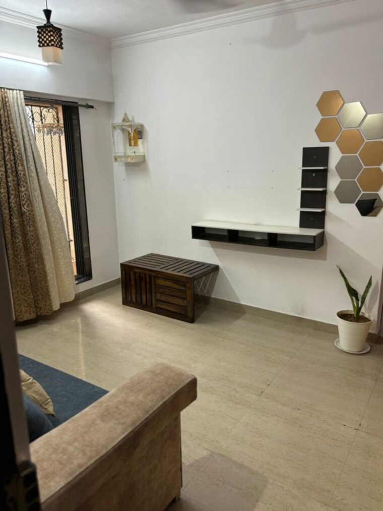 Living Room, goregaon-west-view-chs 1 Bedroom 450 Sq.Ft. Apartment In Goregaon West Mumbai 10431784