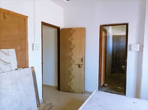 Bedroom in  Apartment at Mithapur – for Sale