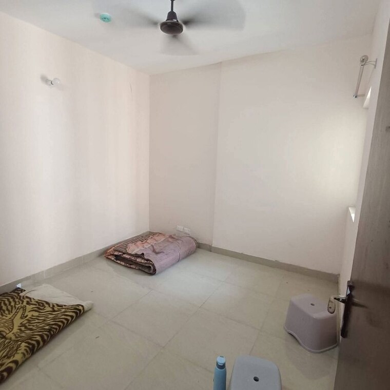 Bathroom, amrapali-centurian-park 2 Bedroom 950 Sq.Ft. Apartment In Tech Zone 4 Greater Noida Greater Noida 10431901