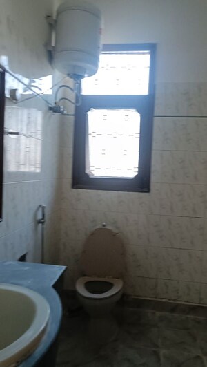 Bathroom in 2 BHK Builder Floor at Hauz Khas – for Rent