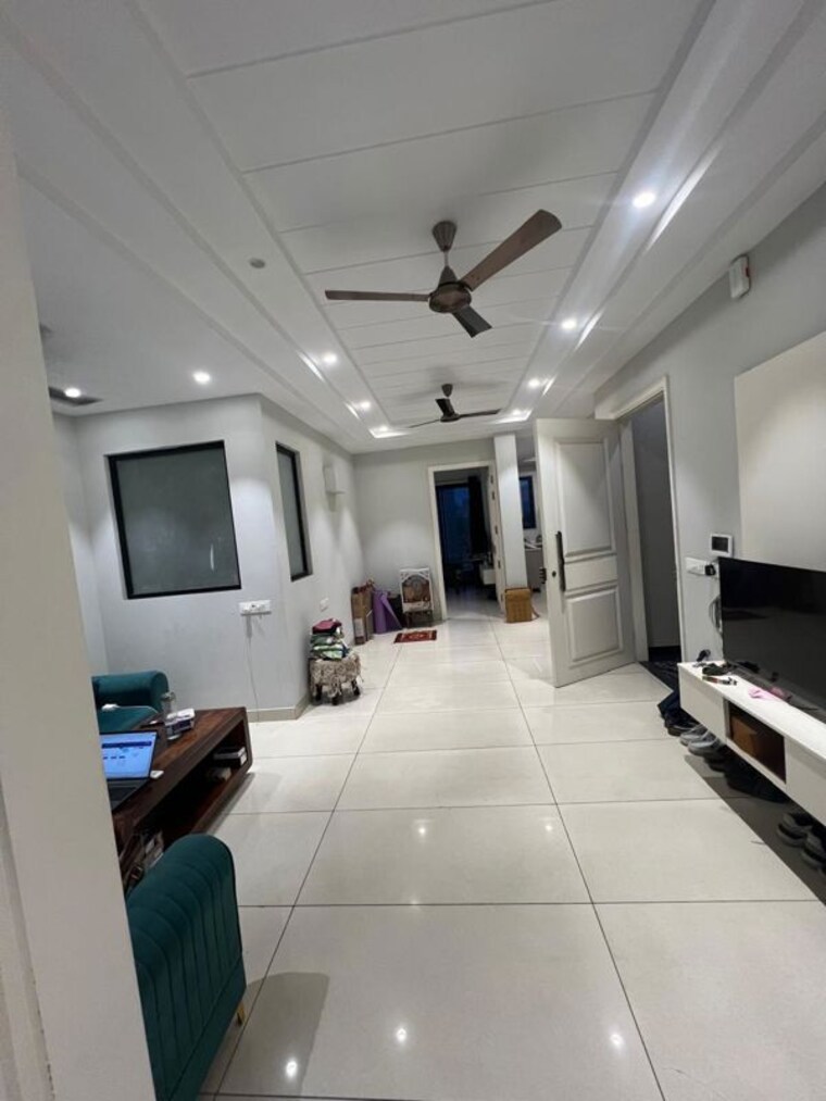 Team Area, unitech-south-city-ii 2 Bedroom 1500 Sq.Ft. Builder Floor In Sector 50 Gurgaon 10431957