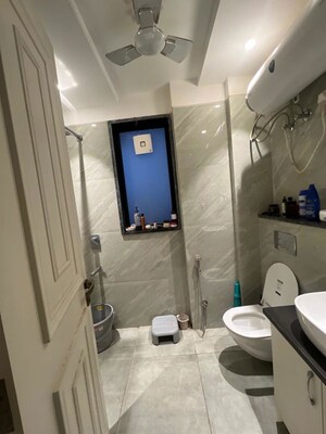 Bathroom in 2 BHK Builder Floor at Unitech South City II, Sector 50 – for Rent