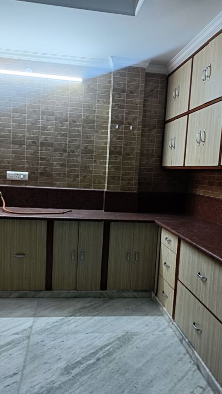Kitchen, safdarjung enclave 2 Bedroom 1200 Sq.Ft. Builder Floor In Safdarjung Enclave Delhi 10431995