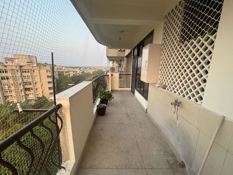 Balcony, cghs-progressive-apartments 3 Bedroom 2200 Sq.Ft. Apartment In Sector 55 Gurgaon 10432086