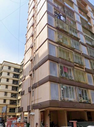 2 BHK Apartment – Exterior View View at Mangal Murti CHS Borivali, Borivali East - for Sale
