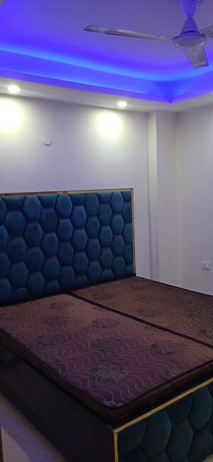 Room in 1 BHK Builder Floor at Nangal Dewat – for Rent
