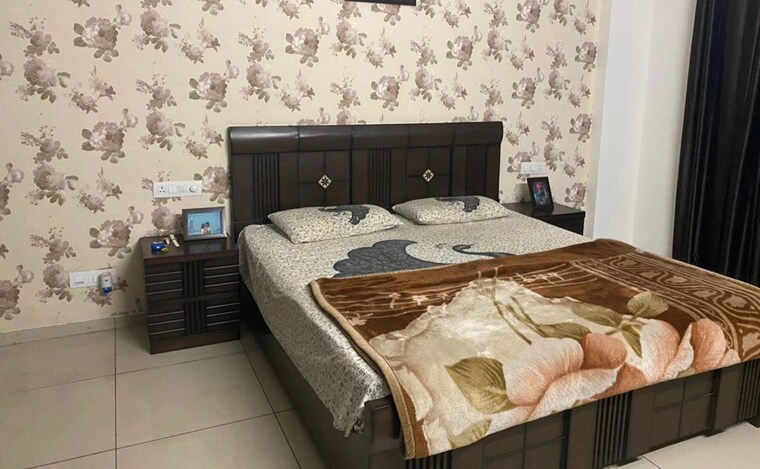 Bedroom, lifestyle-homes 3 Bedroom 1450 Sq.Ft. Apartment In Patiala Road Zirakpur 10432190