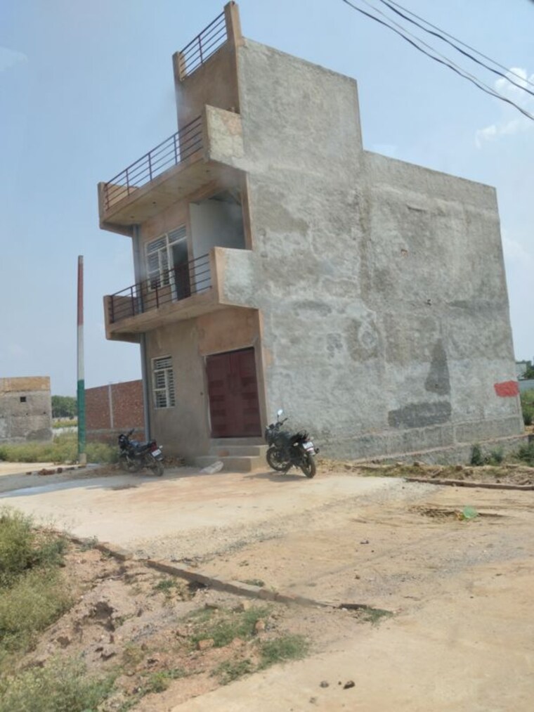 Exterior View, dadri  100 Sq.Yd. Plot In Dadri Greater Noida 10432194