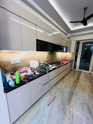 Kitchen in 4 BHK Builder Floor at Sector 39 – for Rent