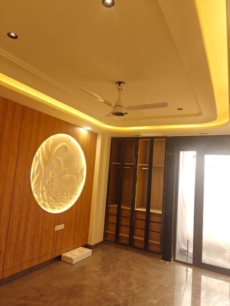 Bedroom, rwa-residential-society-sector-46 4 Bedroom 263 Sq.Yd. Builder Floor In Sector 46 Gurgaon 10432200