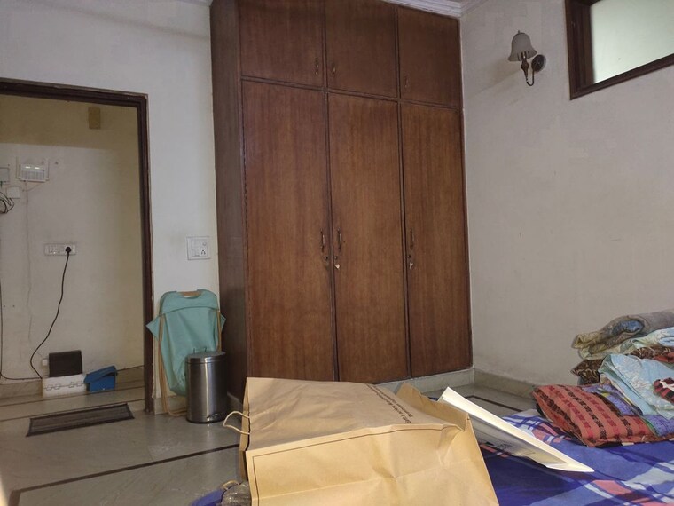 Bathroom, east of kailash 2 Bedroom 1100 Sq.Ft. Builder Floor In East Of Kailash Delhi 10432261