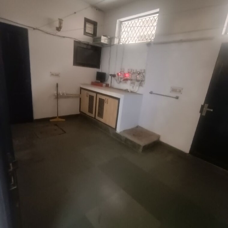 Kitchen, kalkaji 2 Bedroom 1800 Sq.Ft. Builder Floor In Kalkaji Delhi 10432262