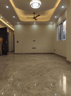 Room in 3 BHK Builder Floor at Kalkaji – for Sale