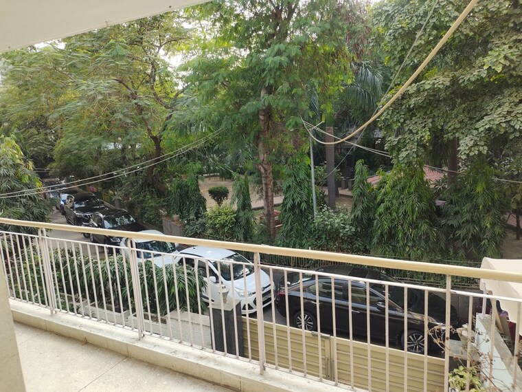 Balcony, lajpat nagar iii 1 RK 500 Sq.Ft. Builder Floor In Lajpat Nagar Iii Delhi 10432268