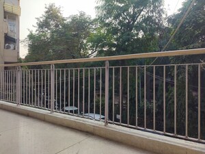 Balcony in 1 RK Builder Floor at Lajpat Nagar Iii – for Rent