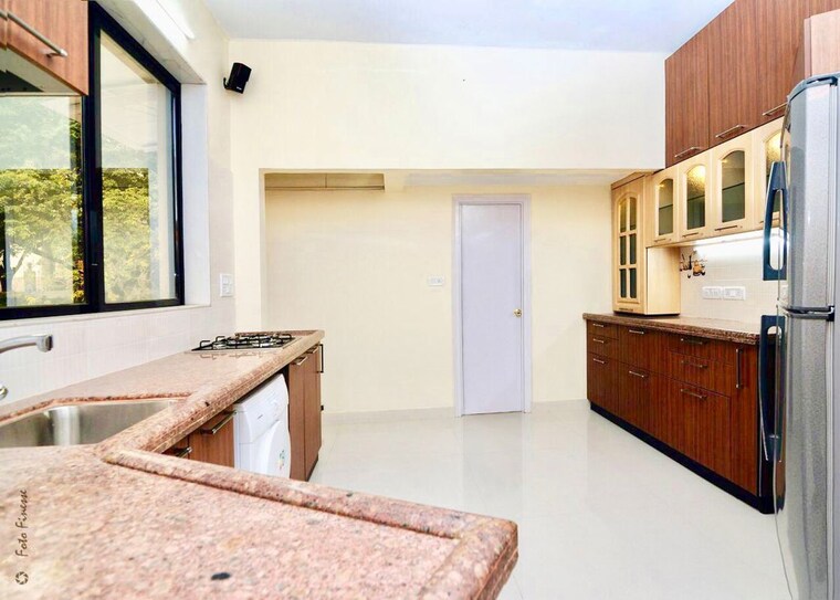 Living Room, crest-4-pali-hill 3.5 Bedroom 5500 Sq.Ft. Villa In Bandra West Mumbai 10432266