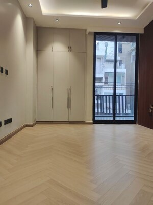 Room in 3 BHK Builder Floor at Greater Kailash I – for Sale