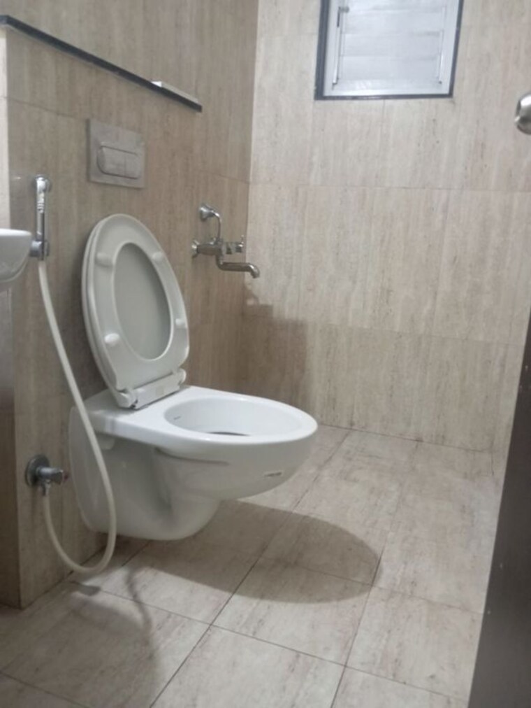 Bathroom, marunji 2 Bedroom 850 Sq.Ft. Apartment In Marunji Pune 9718745