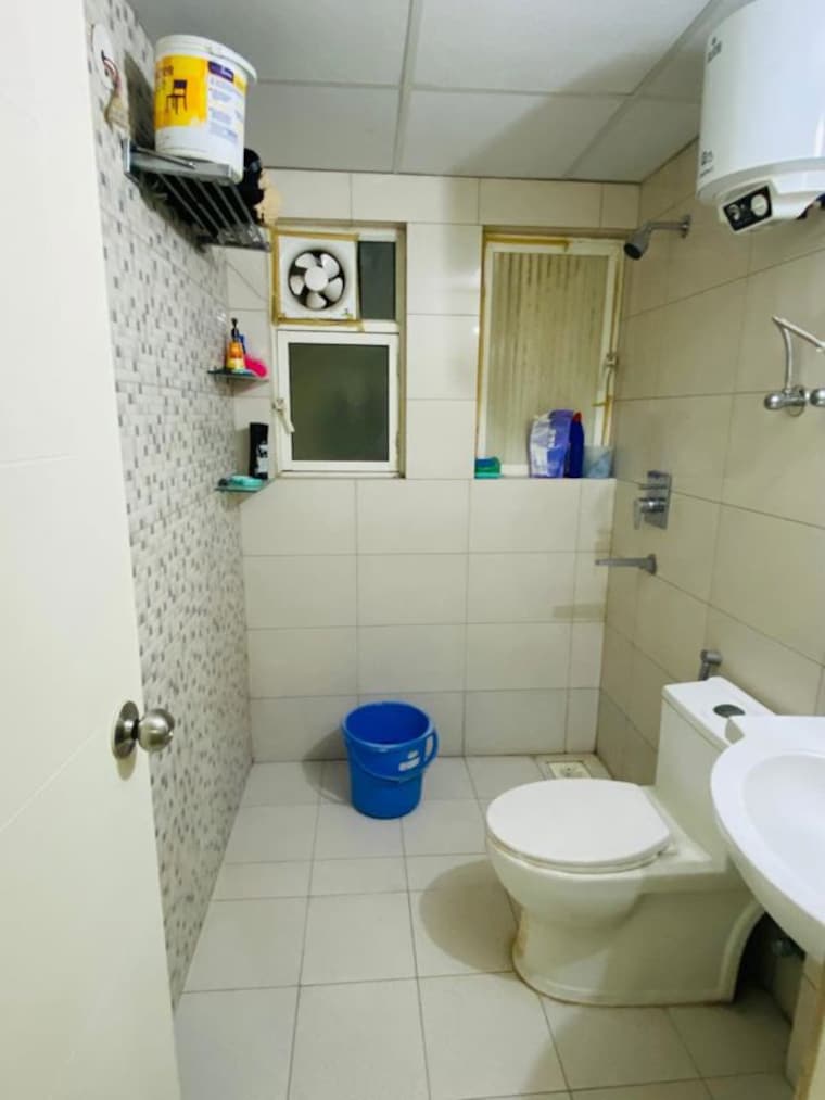 Bathroom, sikka-kimantra-greens 3 Bedroom 1375 Sq.Ft. Apartment In Sector 79 Noida 10432342