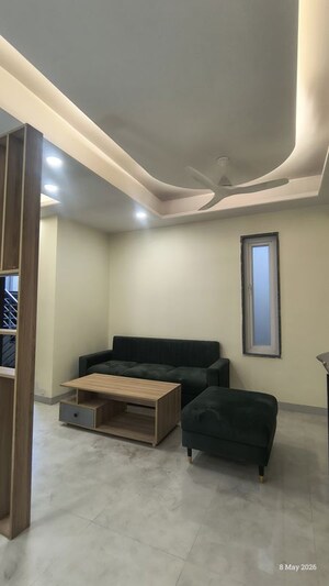 Living Room in 2 BHK Builder Floor at Sector 39 – for Rent