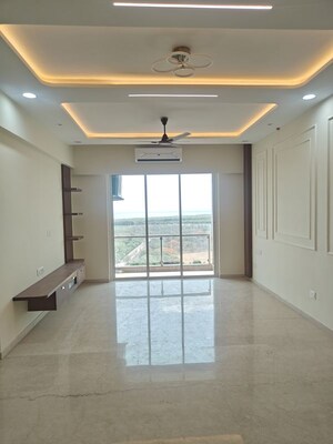 4 BHK Apartment For Sale in Seawoods