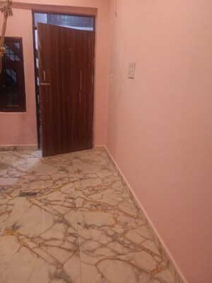 1 BHK Independent House For Rent in Janak Puri