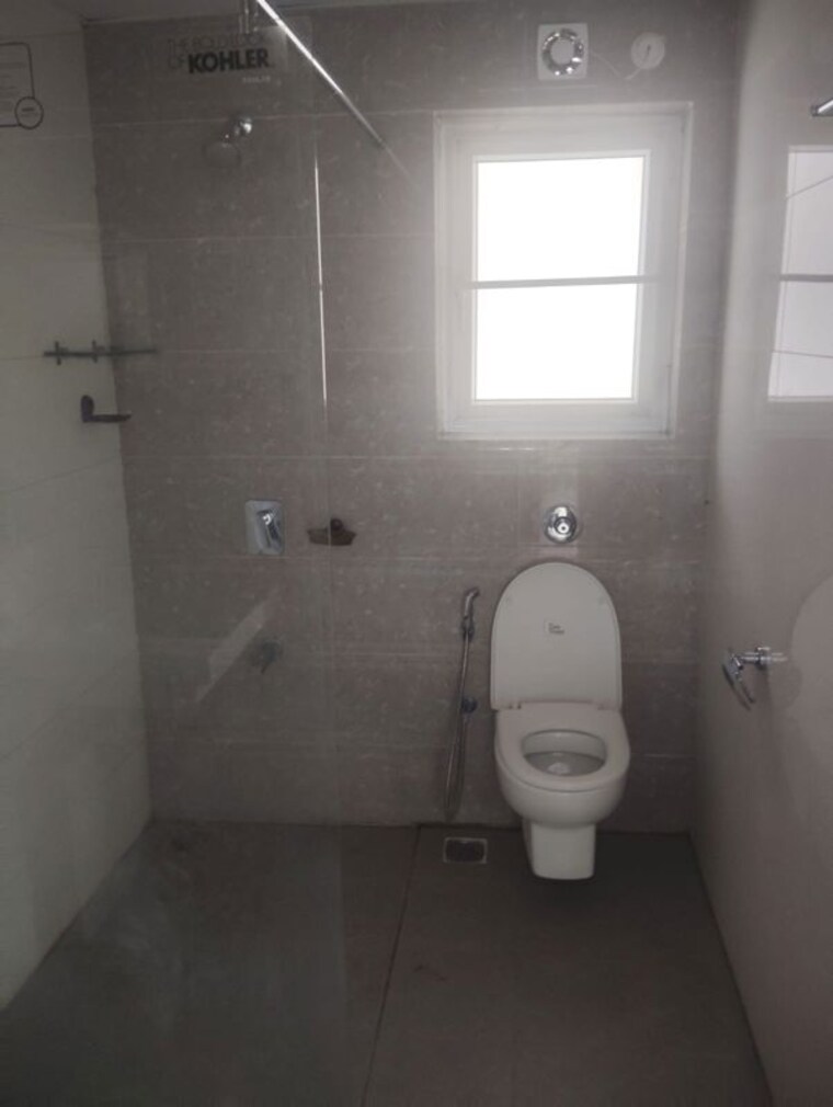 Bathroom, gachibowli-county 3 Bedroom 1834 Sq.Ft. Apartment In Gachibowli Hyderabad 10432402