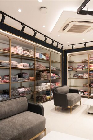  Showroom For Rent in Gandhipuram
