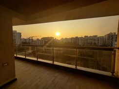 4 BHK + Extra Room,Basement,Store Room Apartment For Rent in DS 3 Carnations