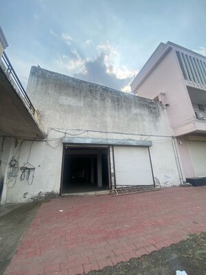  Warehouse For Rent in Rehmat Nagar