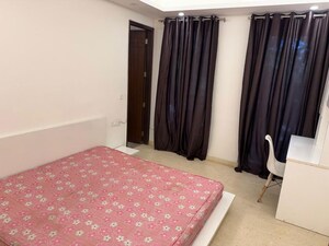 3 BHK Builder Floor For Rent in Sector 10