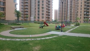 2 BHK Apartment – Garden View at Pioneer Park Phase 1, Sector 61 - for Sale