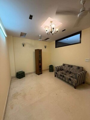 2 BHK Builder Floor For Rent in Malviya Nagar